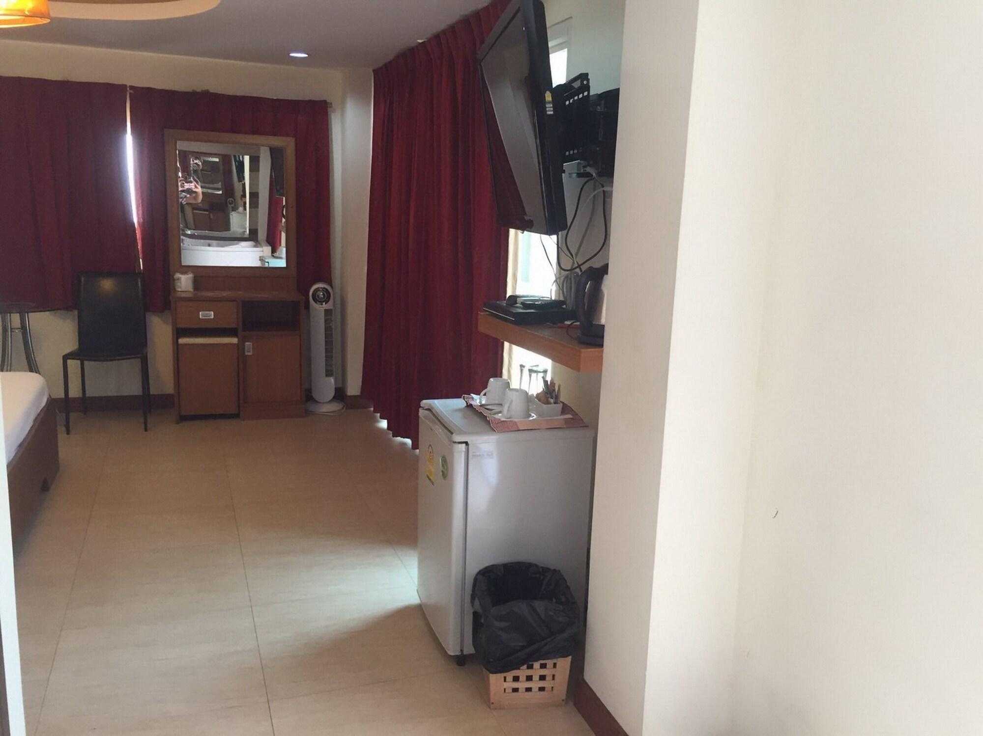 Steak And Co. Boutique Hotel Pattaya Exteriör bild